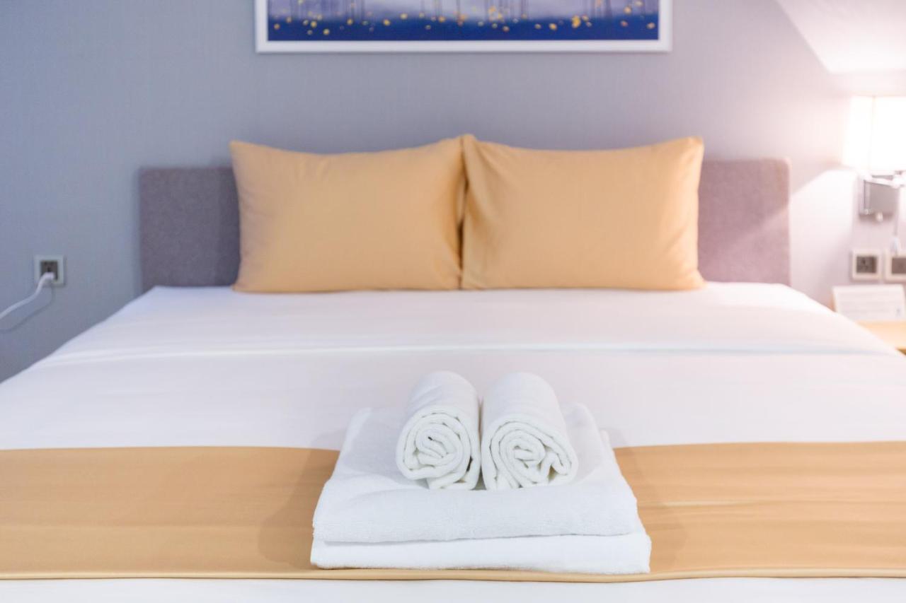 Sazi Resin Hotel Bui Thi Xuan Ho Chi Minh City Bagian luar foto