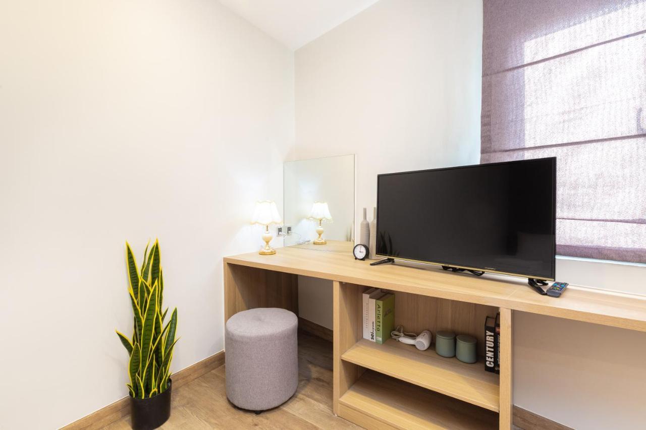 Sazi Resin Hotel Bui Thi Xuan Ho Chi Minh City Bagian luar foto